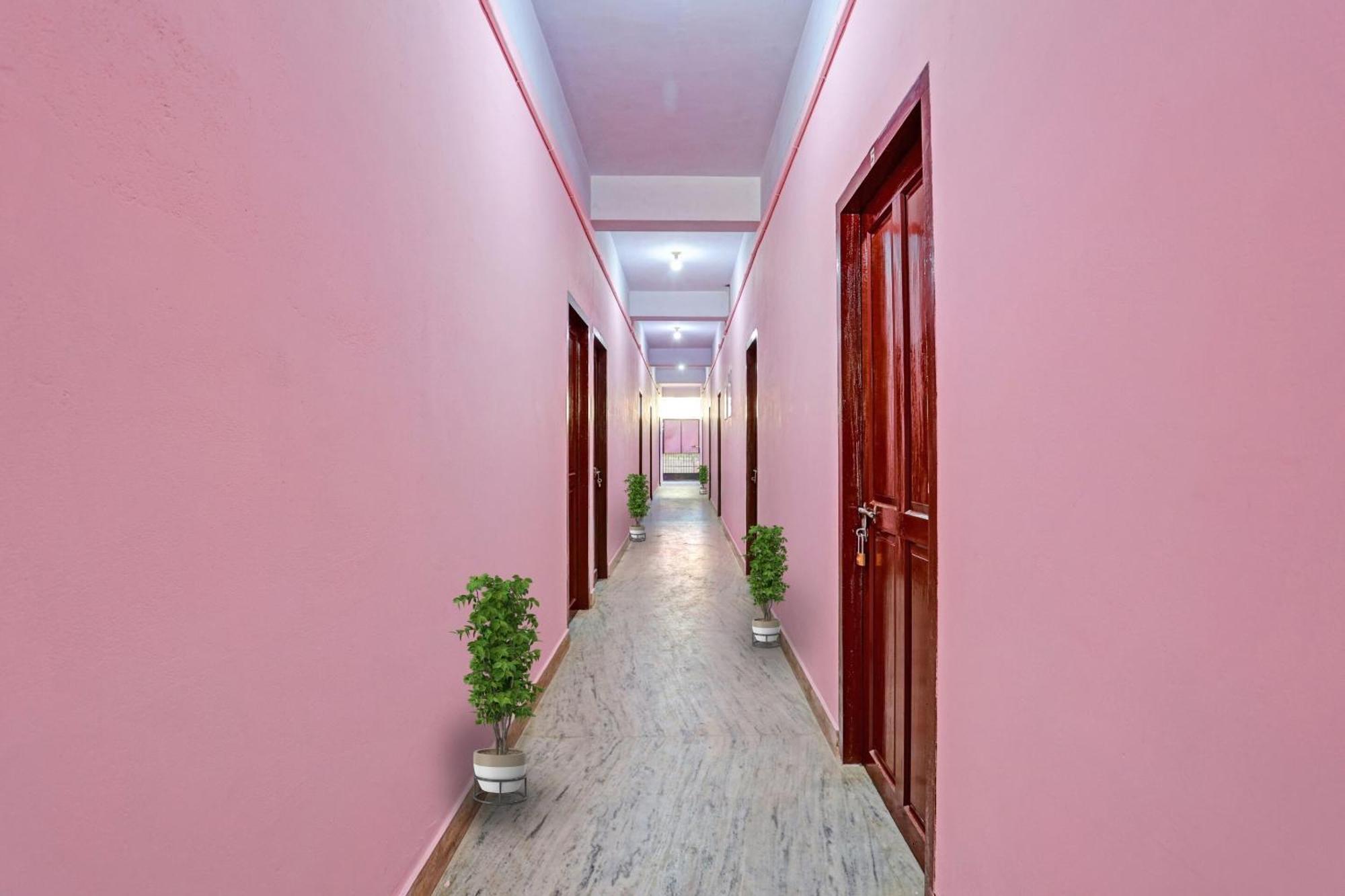 Kazhakuttam Super Hotel O Bevis מראה חיצוני תמונה